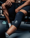 Knee sleeves